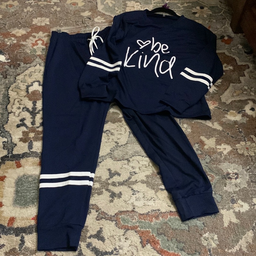 🤍Jogger set